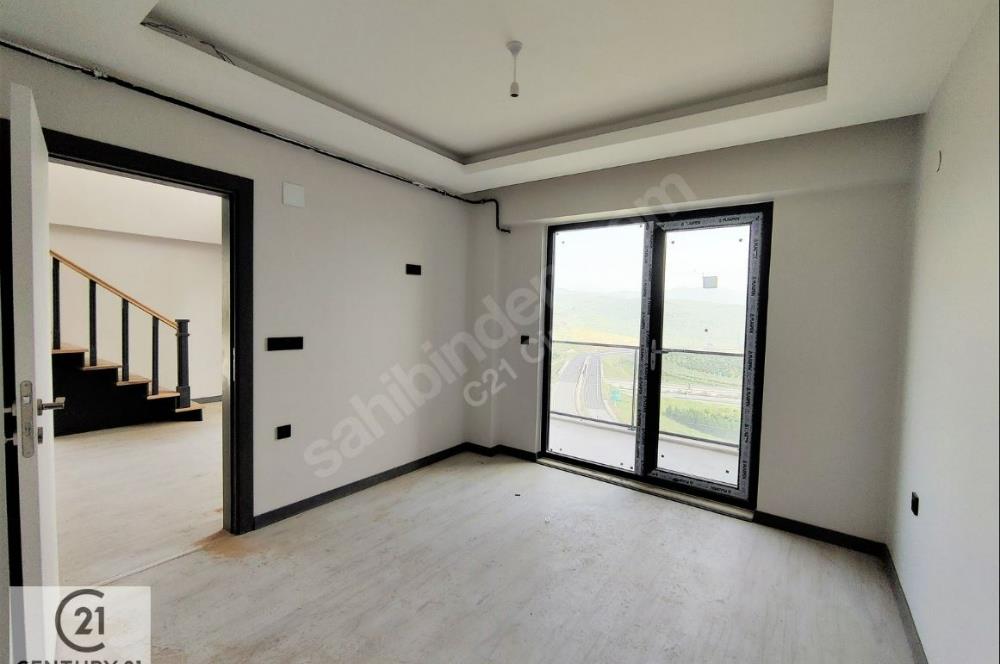 C21 CİUS; Hisar Life'da Ferah Önü Açık 2+1 Loft Dubleks Daire