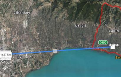 C21 Cius; Orhangazi'de Asfalta Cephe Yatırımlık 1375 M2 Tarla