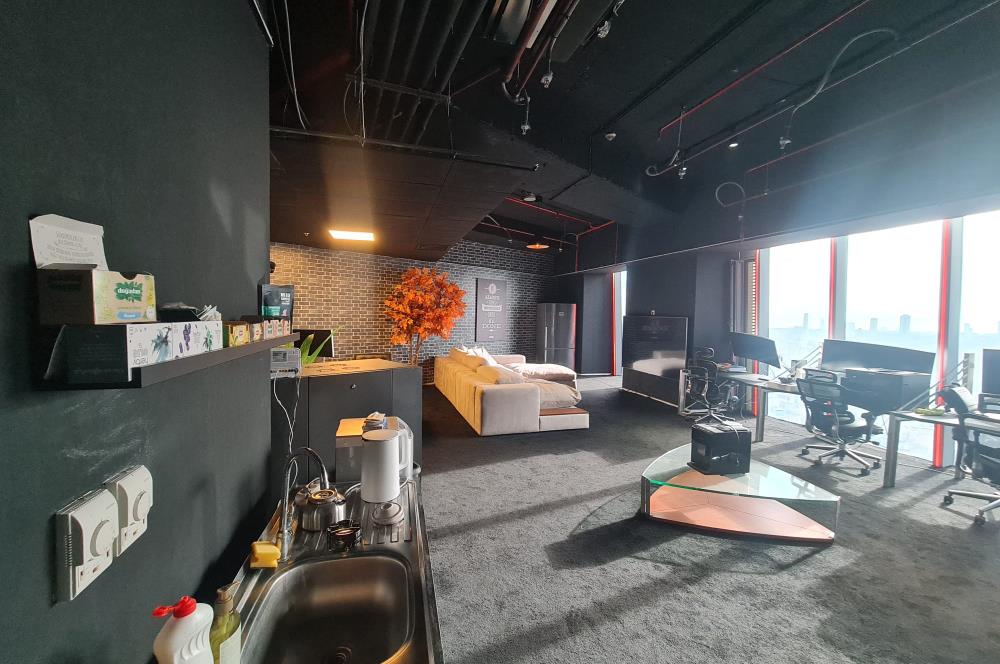 Skyland Kiralık Ofis 36.Kat 126m2 Dekorasyonlu Vadistanbul Seba