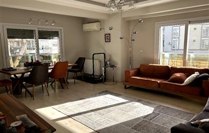 izmir Karşıyaka Şemikler Mahallesinde  Satılık Daire 2+1 Daire