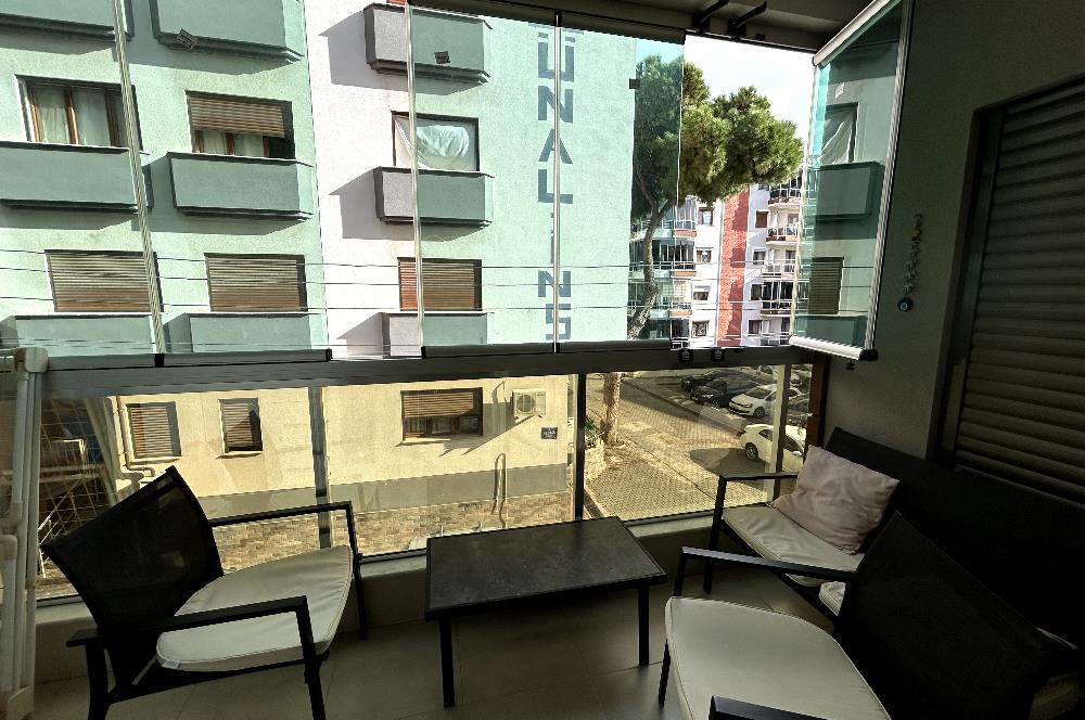 izmir Karşıyaka Şemikler Mahallesinde  Satılık Daire 2+1 Daire