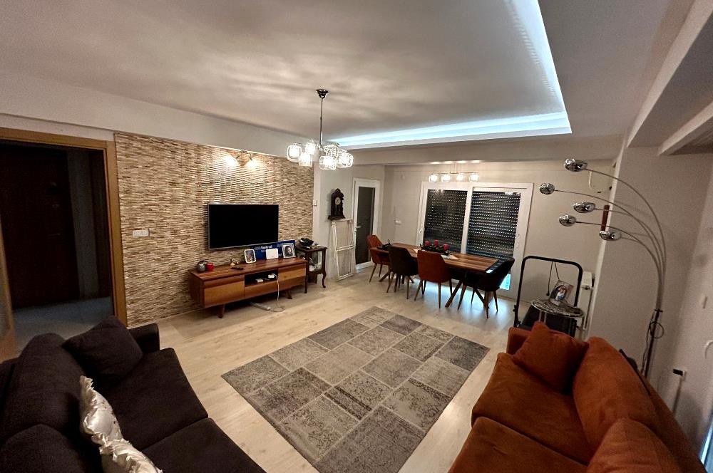 izmir Karşıyaka Şemikler Mahallesinde  Satılık Daire 2+1 Daire