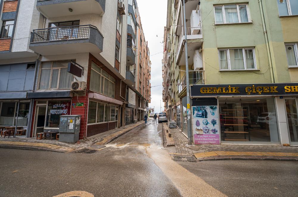 C21 Cius; Şehrin merkezinde sahile yakın 2+1 Eşyalı