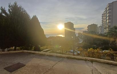 C21 Cius; Deniz Manzaralı Sitede 3+1 Masrafsız 125 M2 Daire
