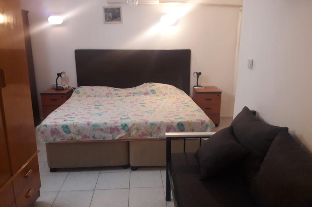 Bitez-Aktur'da deniz manzaralı,özel plajlı 4+1 dönemsel kiralık villa