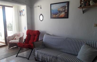 Bitez-Aktur'da deniz manzaralı,özel plajlı 4+1 dönemsel kiralık villa