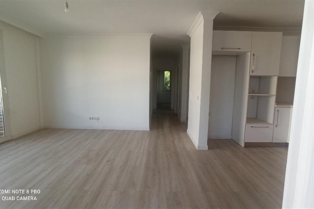 Bodrum Ortakent Merkez,Aylık Ödemeli,Siteiçi,Çift Banyolu,Üst Kat 3+1