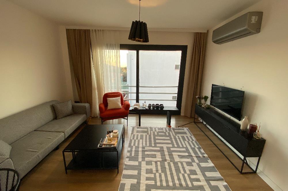 Marmara Koleji ve Avenue Alışveriş Merkezine Yürüme Mesafesinde Site İçinde Kiralık Eşyalı Daire