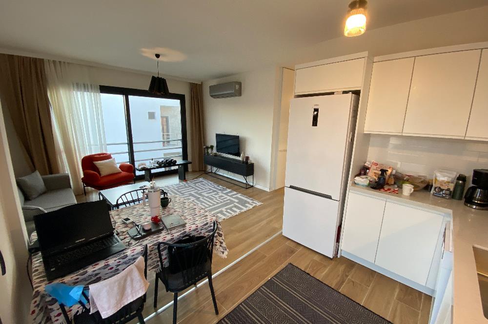 Marmara Koleji ve Avenue Alışveriş Merkezine Yürüme Mesafesinde Site İçinde Kiralık Eşyalı Daire