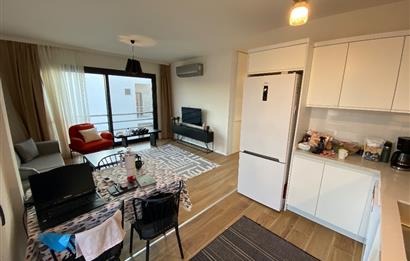 Marmara Koleji ve Avenue Alışveriş Merkezine Yürüme Mesafesinde Site İçinde Kiralık Eşyalı Daire