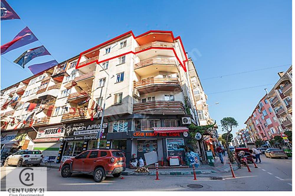 C21 Cius; Şehir Merkezinde 3+1 Satılık Daire