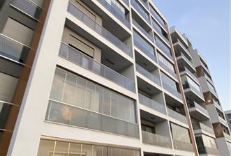 Atasehir modern 3 sitesi satılık 2+1 daire