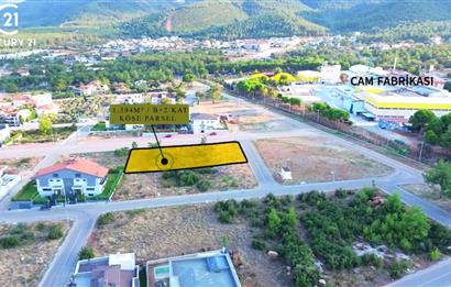 Century 21 Net'ten Satılık Şirinköyde 1.394m² Köşe parsel arsa