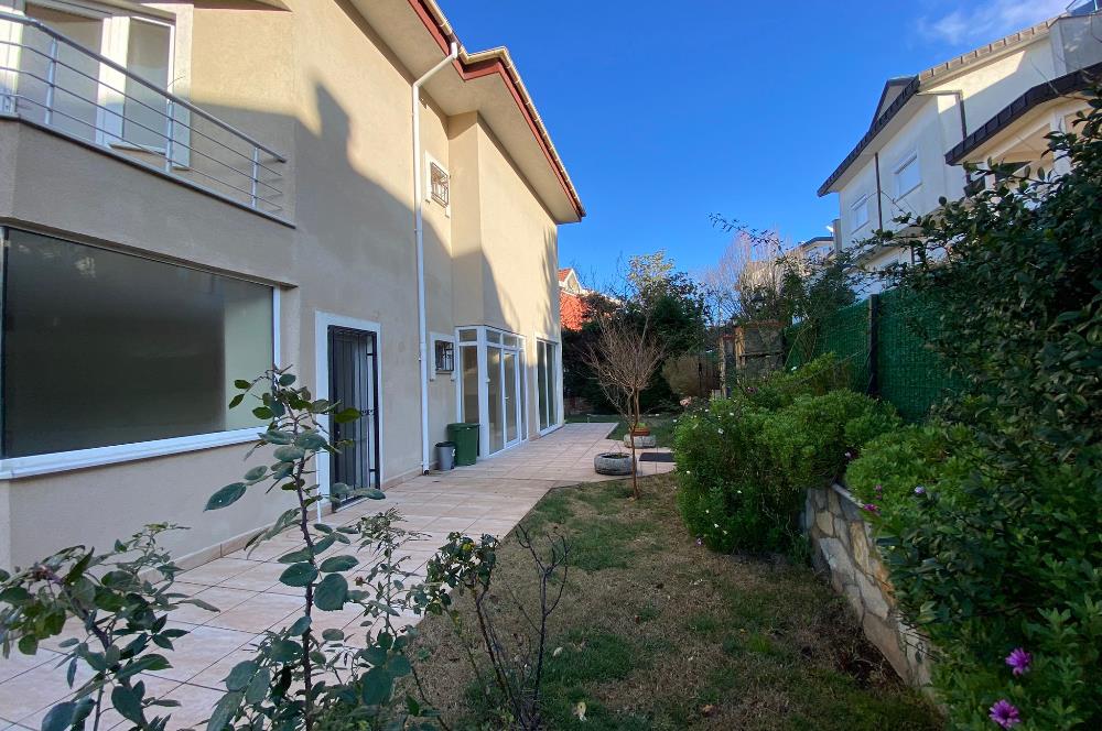 Muhteşem Deniz ve orman manzaralı kiralIk villa