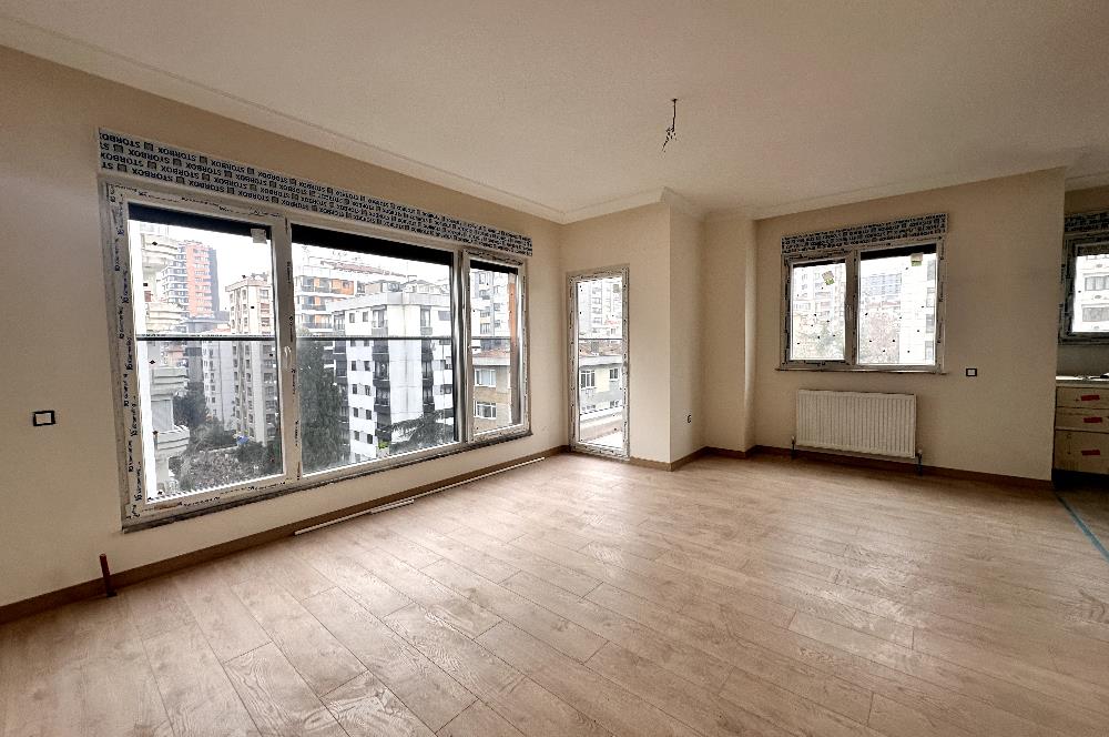 GÖZTEPE BAHARİYELİ SOKAKTA BAĞDAT CADDESİNE 500 METRE 2+1 SATILIK DAİRE