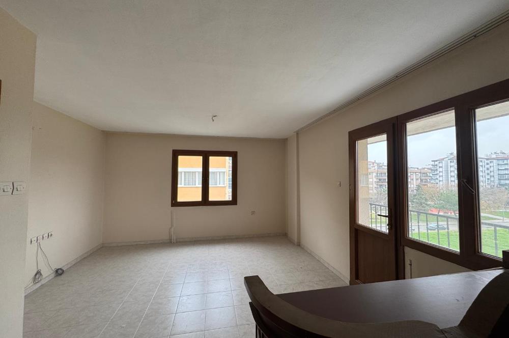 GAZİEMİR ATIFBEY MH.ARAKAT ÖNÜ AÇIK SATILIK 3+1 DAİRE