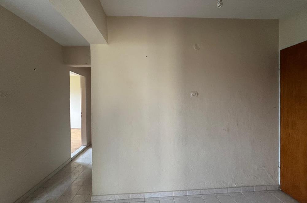 GAZİEMİR ATIFBEY MH.ARAKAT ÖNÜ AÇIK SATILIK 3+1 DAİRE