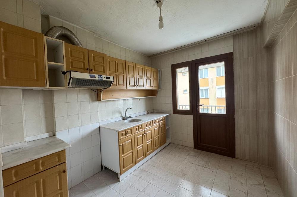 GAZİEMİR ATIFBEY MH.ARAKAT ÖNÜ AÇIK SATILIK 3+1 DAİRE