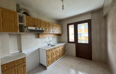 GAZİEMİR ATIFBEY MH.ARAKAT ÖNÜ AÇIK SATILIK 3+1 DAİRE