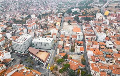 ASKERİ HASTANE KARŞISI SATILIK DÜKKAN 