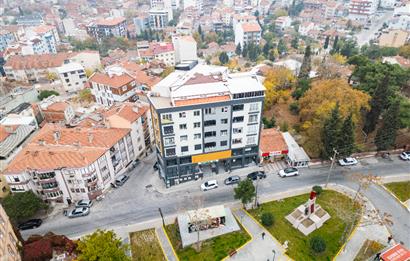 ASKERİ HASTANE KARŞISI SATILIK DÜKKAN 