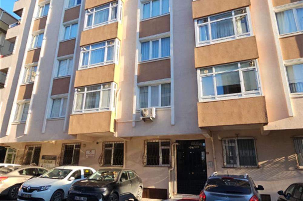 Maltepe Cevizli Mahallesinde Tugay Yoluna Yakın Satılık 2+1 Daire