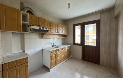 GAZİEMİR ATIFBEY MH.ARAKAT ÖNÜ AÇIK SATILIK 3+1 DAİRE