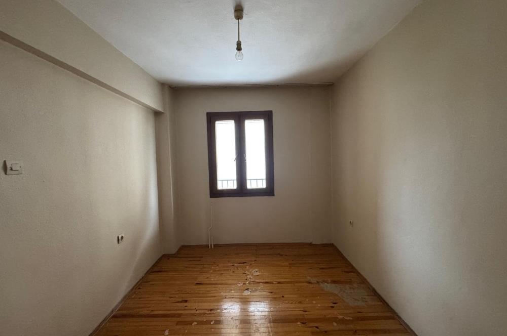 GAZİEMİR ATIFBEY MH.ARAKAT ÖNÜ AÇIK SATILIK 3+1 DAİRE