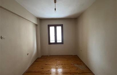 GAZİEMİR ATIFBEY MH.ARAKAT ÖNÜ AÇIK SATILIK 3+1 DAİRE