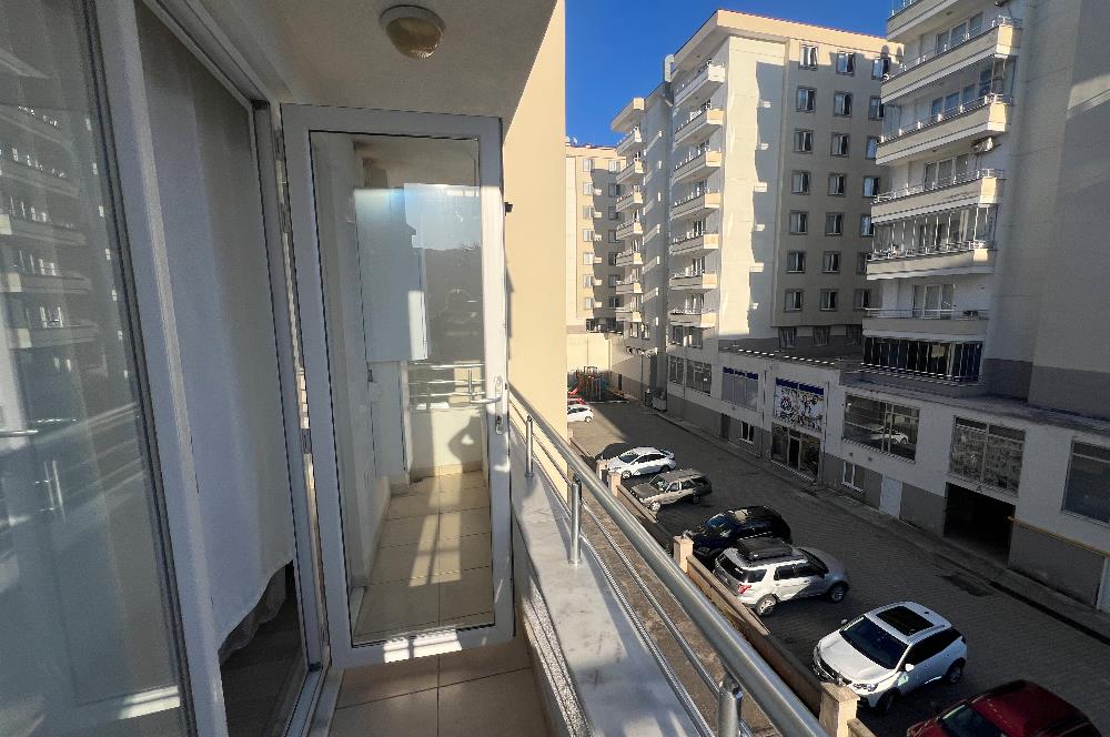 Century21 uzmandan Kaşüstü akcenter da eşyalı daire