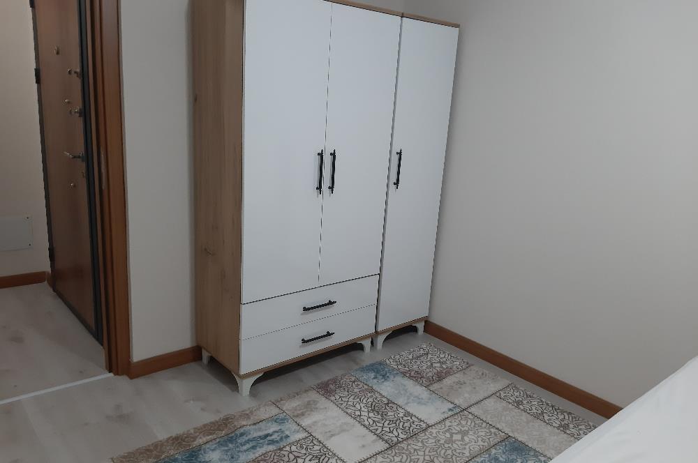 CENTURY21 Bal'dan 10Burda AVM'nin Yanında Eşyalı Kiralık Daire