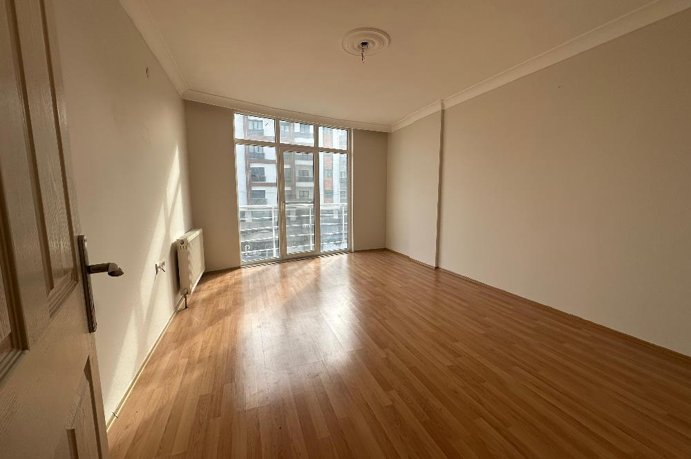 CENTURY21 Bal'dan Paşa Alanı'nda Kiralık 3+1 Daire