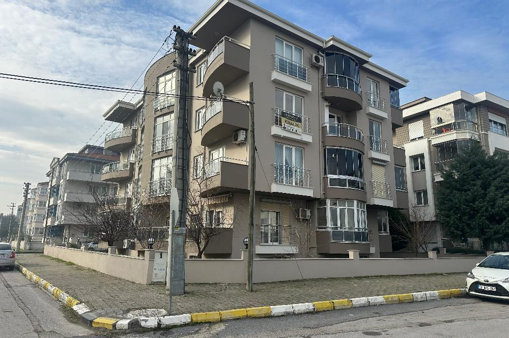 CENTURY21 Bal'dan Paşa Alanı'nda Kiralık 3+1 Daire