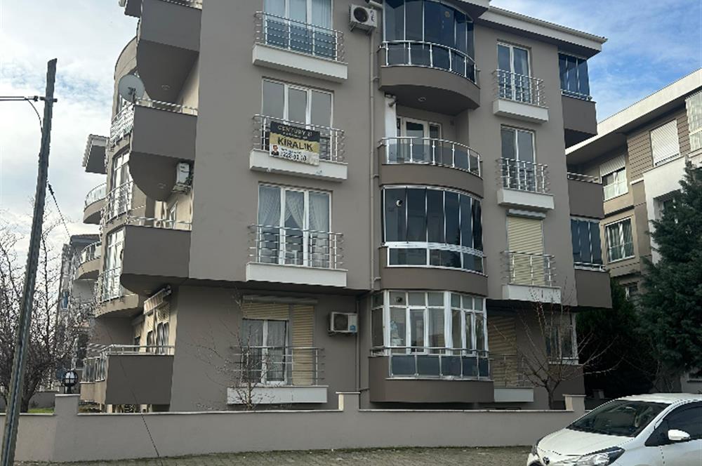 CENTURY21 Bal'dan Paşa Alanı'nda Kiralık 3+1 Daire