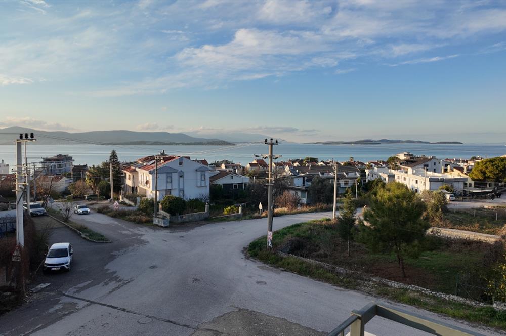 Urla Kalabak'ta Satılık Deniz Manzaralı Mıhteşem Villa