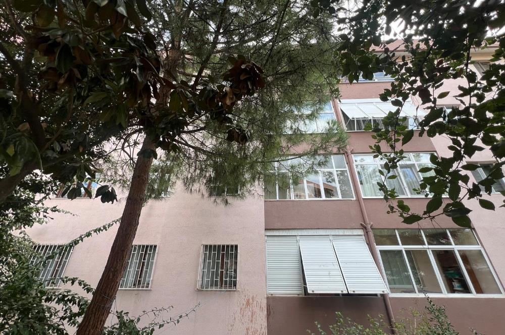 BULGURLU MAHALLESİ KARLIDERE CADDESİ CUMHURİYET SİTESİNDE SATILIK 3+1 DAİRE