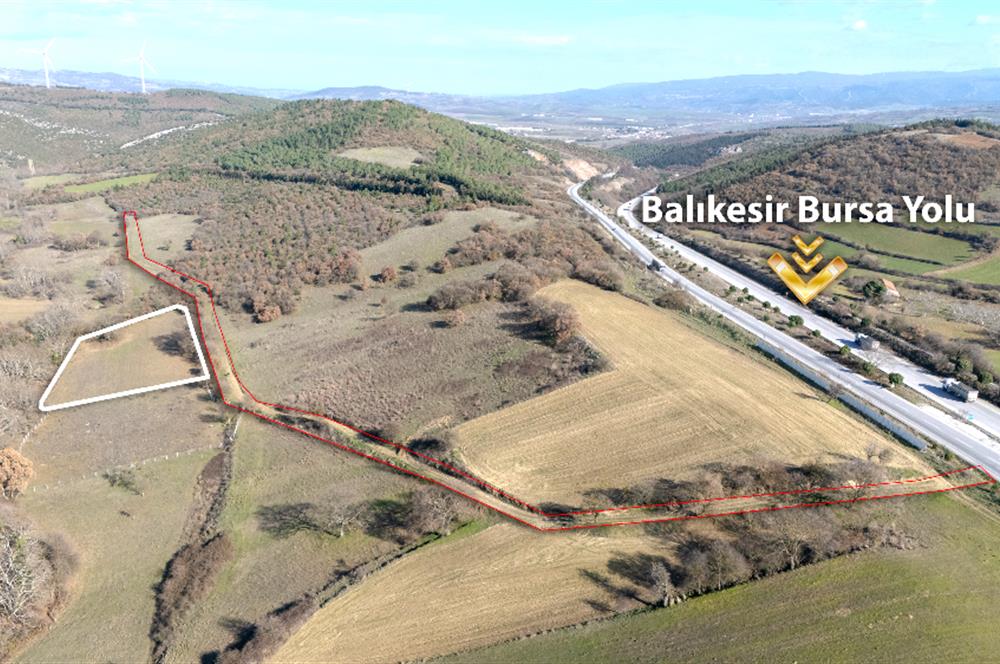 C.21LOCA'DAN KARESİ YENİKÖYDE SATILIK 5881 M2 MÜKEMMEL TARLA