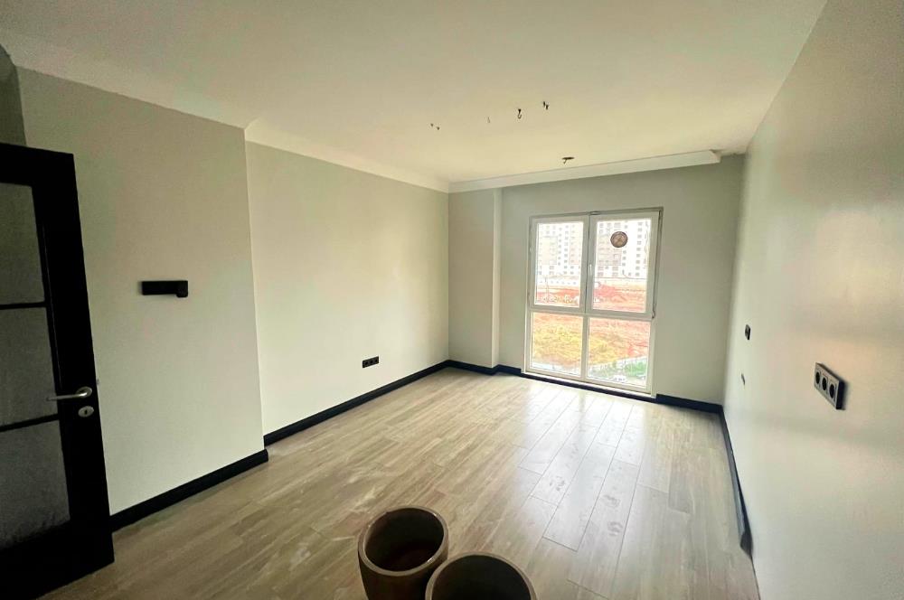 YENİŞEHİR PARK LİFE SİTESİNDE PEYZAJ CEPHE TERASLI SATILIK 4+1 DAİRE