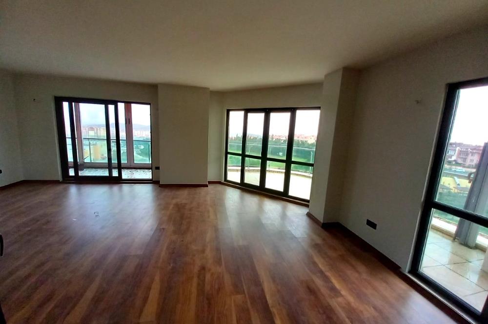 YENİŞEHİR PARK LİFE SİTESİNDE PEYZAJ CEPHE TERASLI SATILIK 4+1 DAİRE