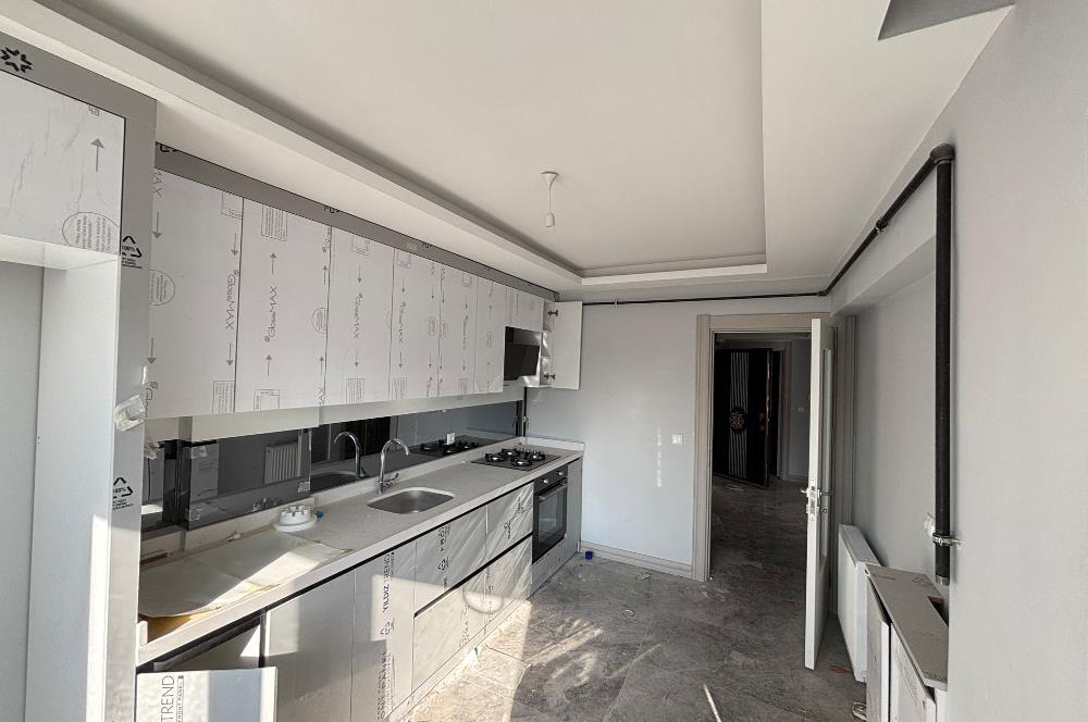 ETİMESGUT CADDE ÜZERİ MERKEZİ KONUMDA 4+1 SATILIK DAİRE