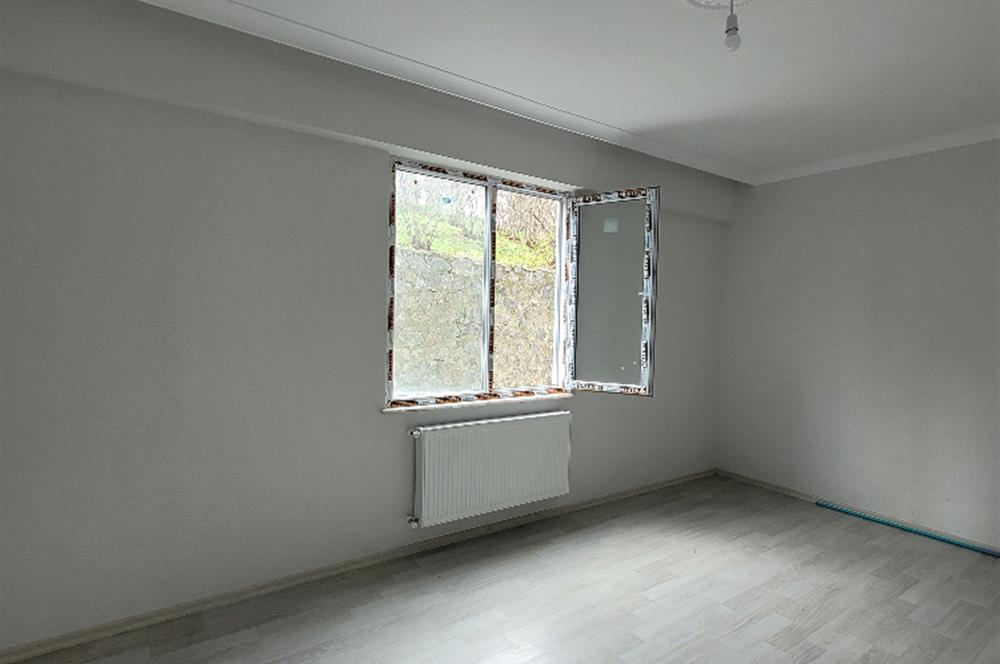 1+1 Yatırımlık Site içerisinde Deniz Manzaralı Satılık Daire 