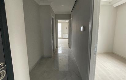 ORHANTEPE’de ÜSKÜDAR CADDESİNE ÇOK YAKIN 2+1 3.KAT BALKONLU YENİ DAİRE