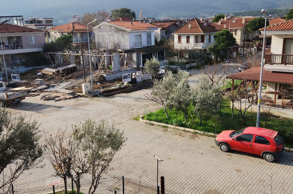 Yeni Foça Gencerli de Satılık Müstakil Yazlık 