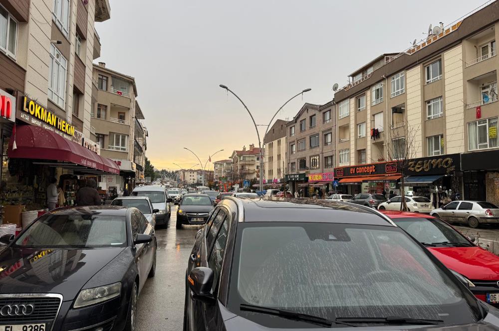 ANKARA GÖLBAŞI CUMHURİYET CADDESİ'NDE DEVREN SATILIK DÜKKAN!!!