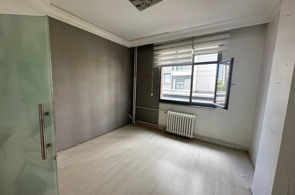 SUADİYE MİNİBÜS CADDESİ KİRALIK OFİS/İŞYERİ