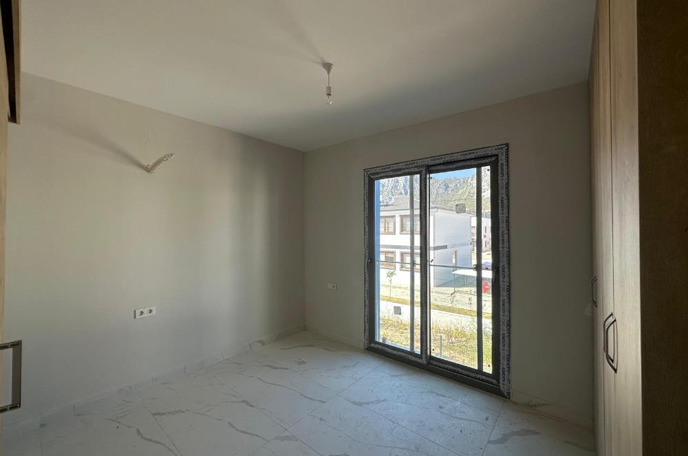 MUĞLA ÖRENDE HAVUZLU BUTİK SİTEDE EŞYALI 2+1 DAİRE