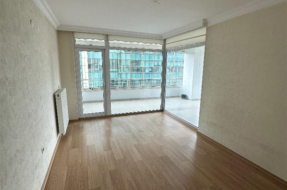 ÇUKURAMBAR HAYAL APT BAKIMLI SATILIK ARAKAT 4+1 DAİRE