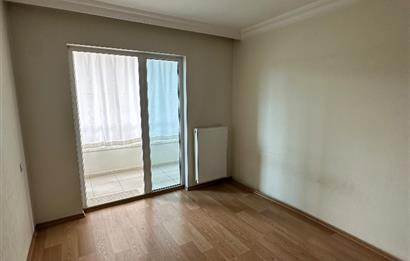 ÇUKURAMBAR HAYAL APT BAKIMLI SATILIK ARAKAT 4+1 DAİRE