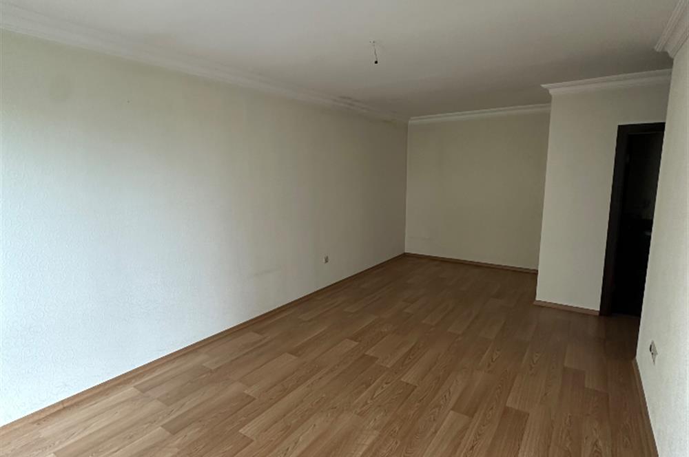 ÇUKURAMBAR HAYAL APT BAKIMLI SATILIK ARAKAT 4+1 DAİRE