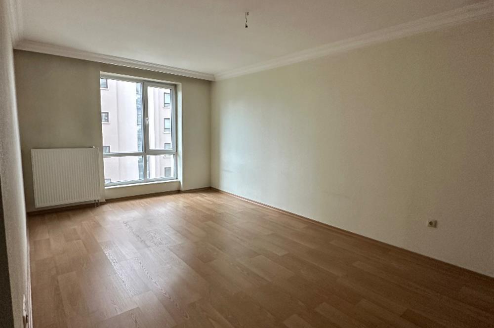 ÇUKURAMBAR HAYAL APT BAKIMLI SATILIK ARAKAT 4+1 DAİRE